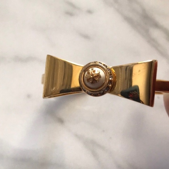 Tory Burch EUC 14KGP Gold Bow Cuff Bracelet w/ TB LOGO, unworn but not new - Picture 7 of 8